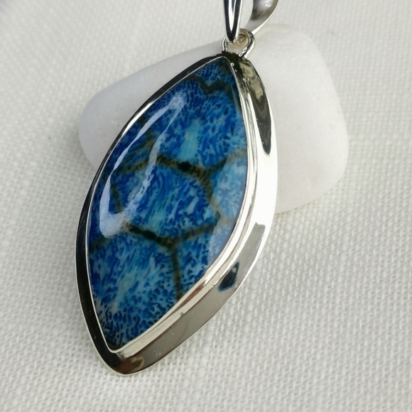 Blue Jasper marquise cabochon sterling silver pendant for necklace 🆕 - Picture 6 of 8
